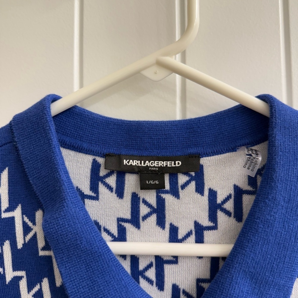 Karl Lagerfeld Blue and White Patterned Knit Polo sz L - Picture 3 of 7